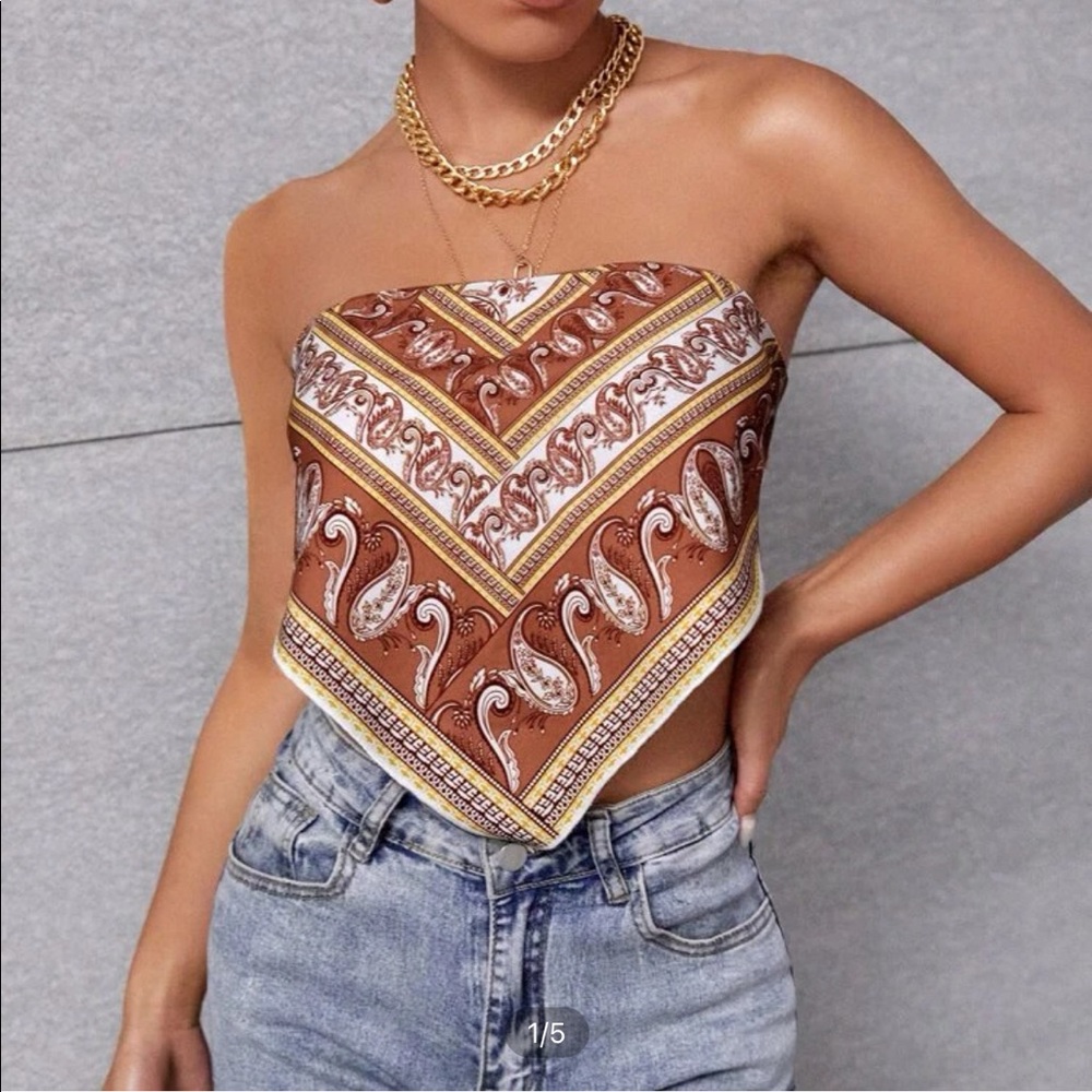 ✨SHEIN printed strapless top✨
